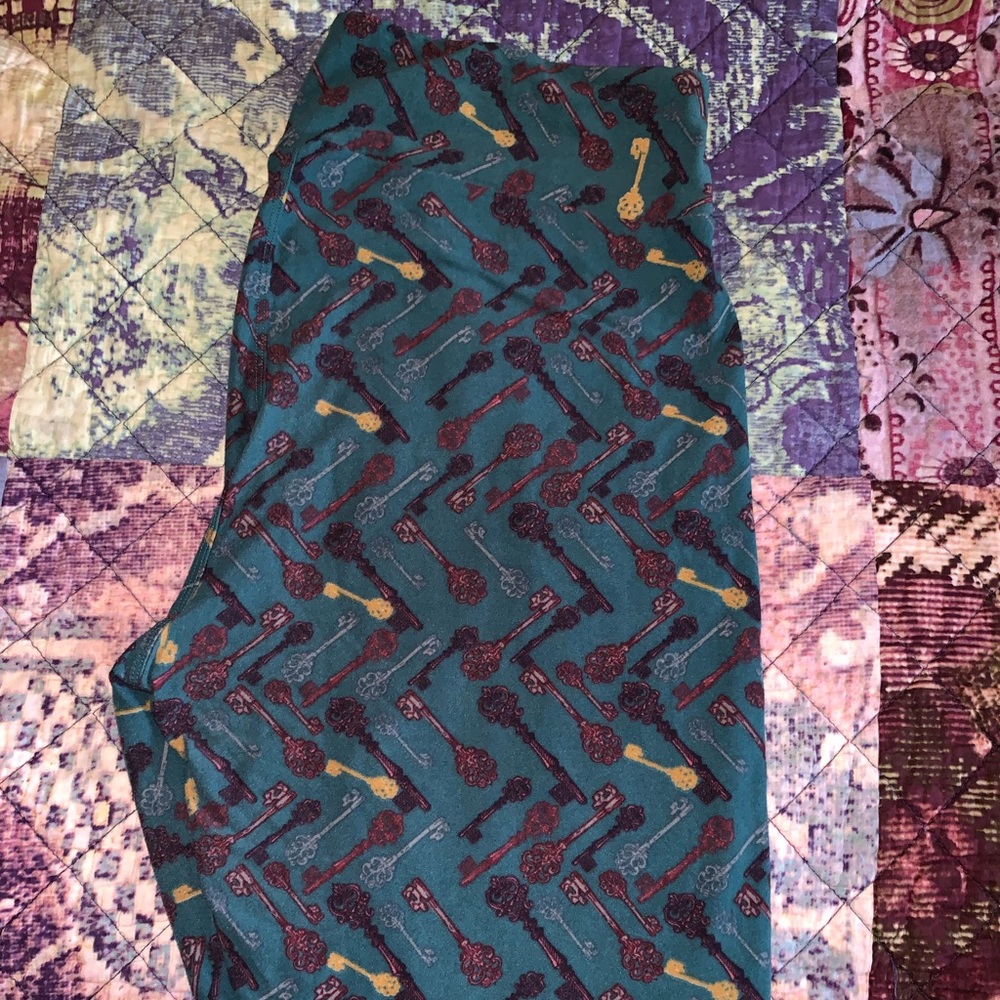 LuLaroe TC Leggings Keys! HTF